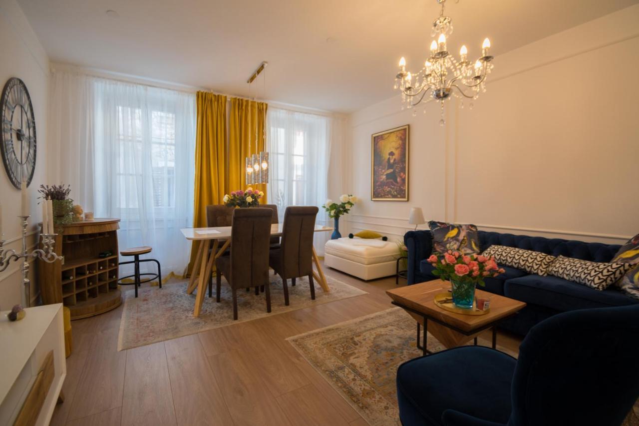 Apartment Trixi Maksimijan Pula Ngoại thất bức ảnh